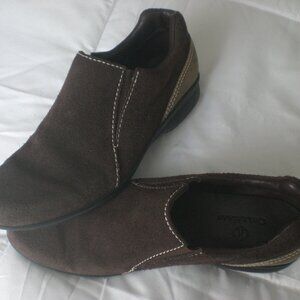 Cole Haan Ladies Waterproof Shoes 7.5 M